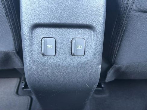 Certified 2021 Nissan Kicks SV image 21