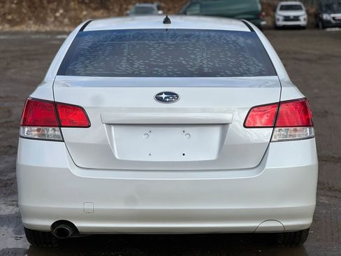 Used 2011 Subaru Legacy 2.5i Limited image 5