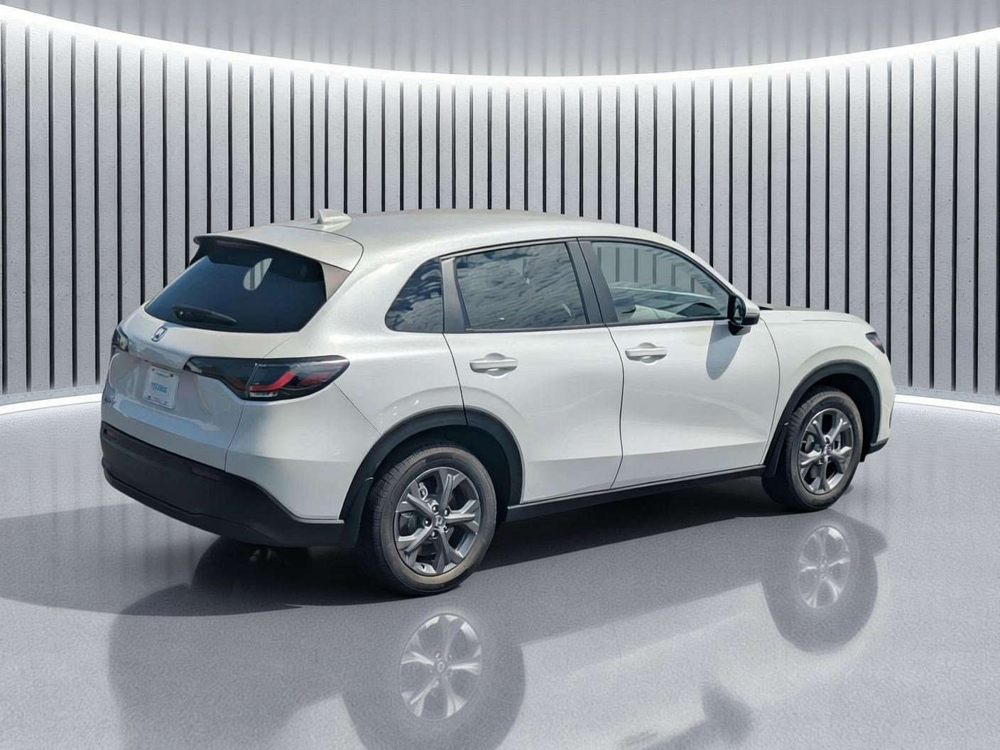 New 2027 Honda HR-V LX image 5