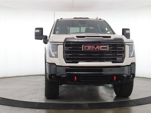 Used 2026 GMC Sierra 2500 AT4X AWD/4WD image 12