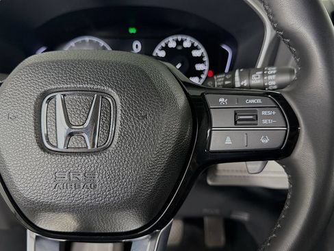 Used 2025 Honda Pilot EX-L image 15
