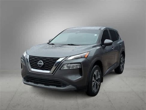 Used 2023 Nissan Rogue SV image 4