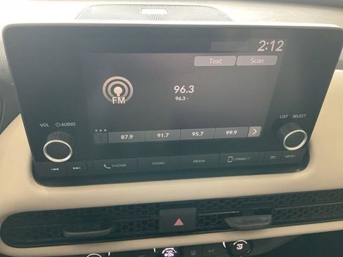 Certified 2025 Honda HR-V LX image 16