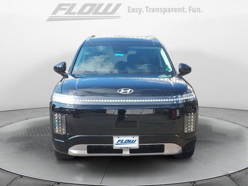 New 2026 Hyundai Ioniq 9 Limited image 2