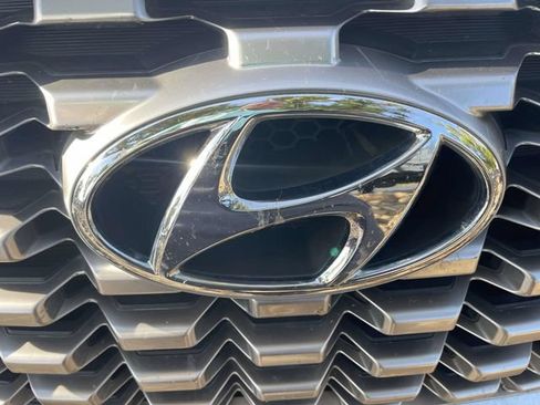 Used 2022 Hyundai Palisade SEL FWD image 4