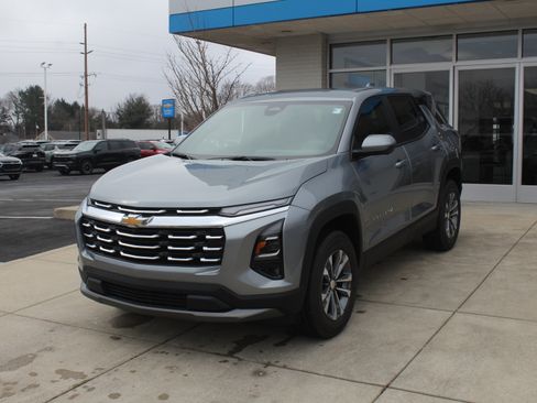 New 2026 Chevrolet Equinox LT image 7