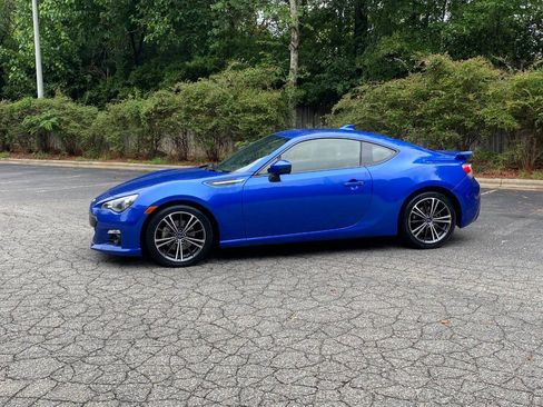 Used 2015 Subaru BRZ Limited w/ Popular Package #1B RWD image 8