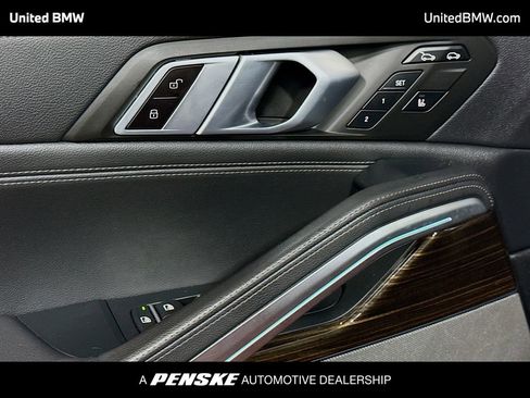 Used 2021 BMW X6 xDrive40i image 3