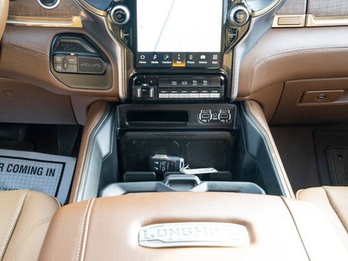 Used 2022 RAM 2500 Limited image 35