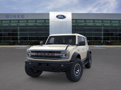 New 2026 Ford Bronco Outer Banks AWD/4WD image 2