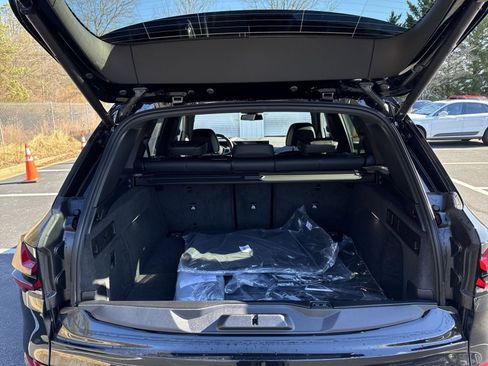 New 2026 BMW X5 xDrive50e w/ M Sport Package image 28