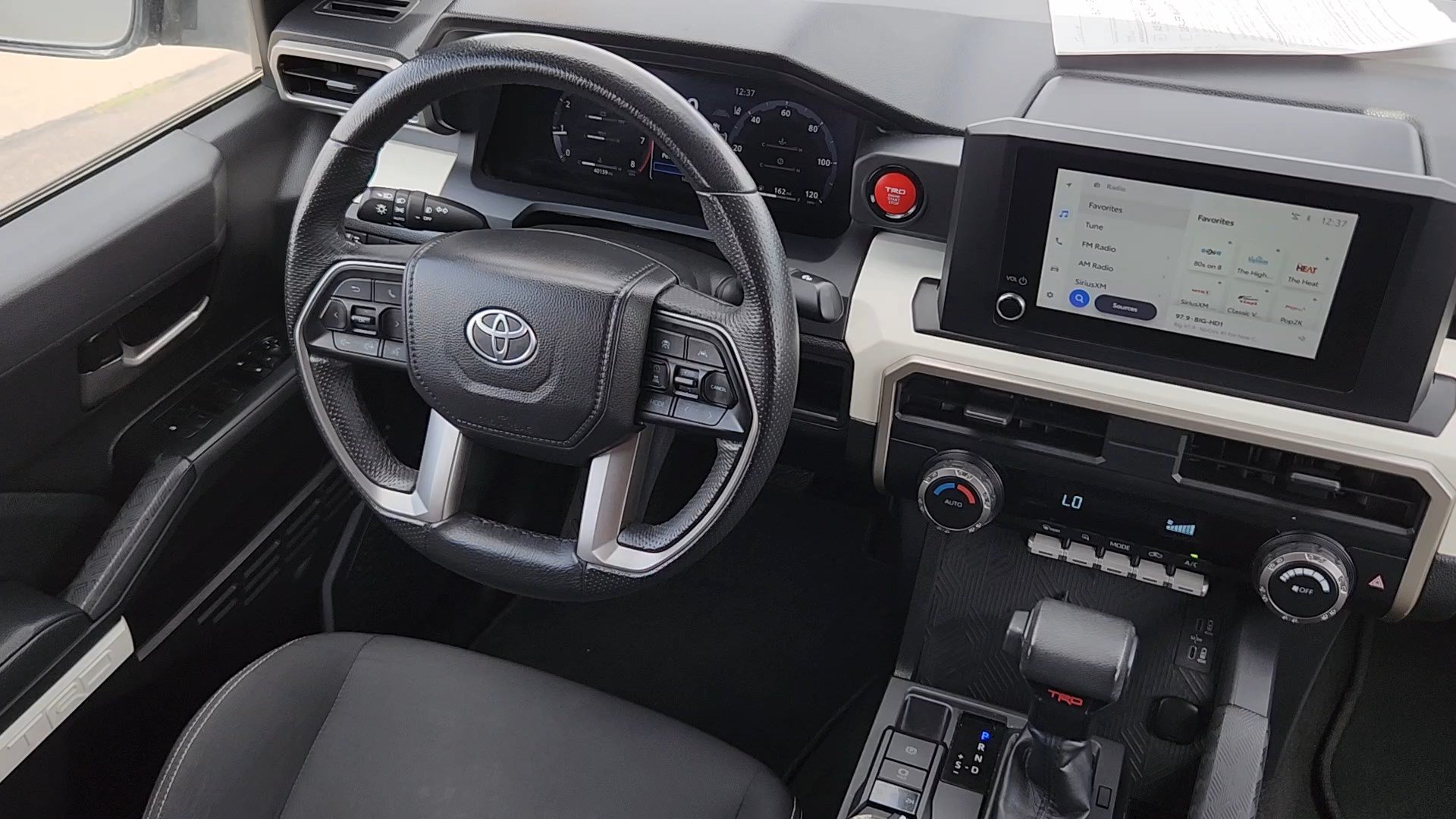 Used 2024 Toyota Tacoma TRD Off-Road AWD/4WD image 5