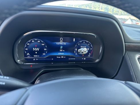 Used 2024 Chevrolet Tahoe High Country image 18