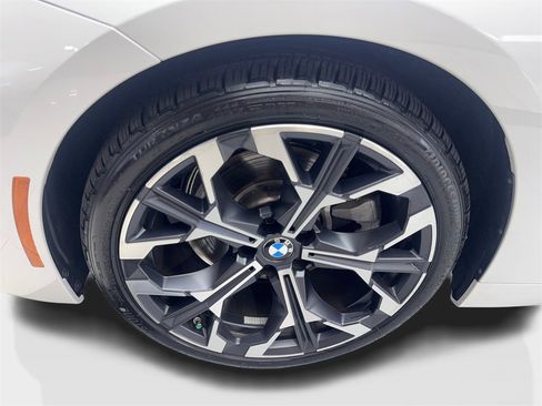 Used 2025 BMW 230i Coupe w/ M Sport Package image 81