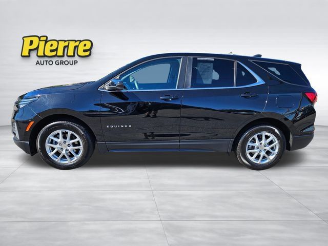 Used 2024 Chevrolet Equinox LT FWD image 2