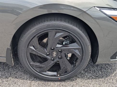 New 2026 Hyundai Elantra SEL Sport Premium FWD image 11