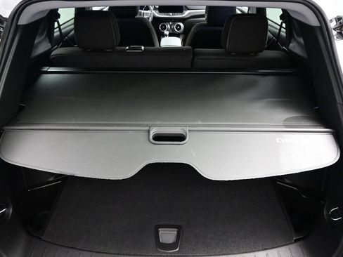 New 2025 Chevrolet Blazer LT w/ Convenience Package FWD image 37