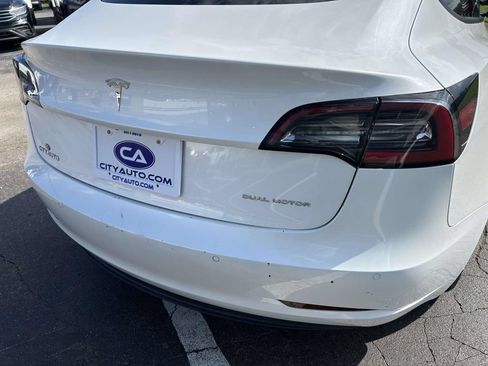 Used 2022 Tesla Model 3 Long Range AWD/4WD image 10
