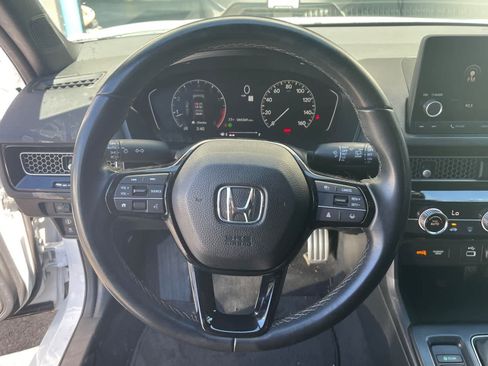 Used 2023 Honda Civic Sport image 12