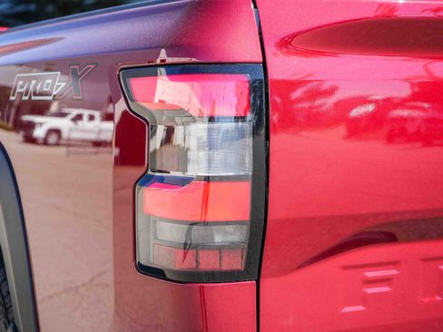 Used 2023 Nissan Frontier Pro-X w/ Pro Convenience Package image 9