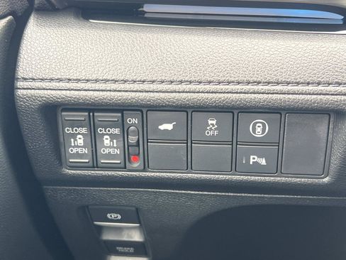 Used 2023 Honda Odyssey Elite image 18