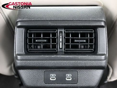 Used 2024 Honda Accord Touring image 19
