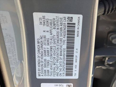 Used 2025 Honda Civic Sport image 24