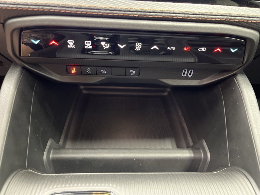 New 2026 Jeep Cherokee Limited AWD/4WD image 18