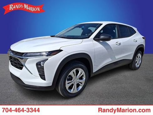 New 2026 Chevrolet Trax LS image 1