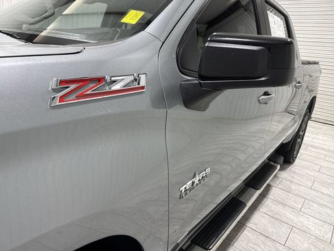 Used 2023 Chevrolet Silverado 1500 RST w/ Z71 Off-Road Package AWD/4WD image 33