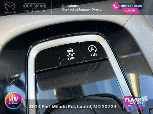 Used 2024 Toyota Corolla Cross L image 25