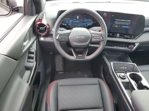 New 2026 Chevrolet Equinox RS image 11