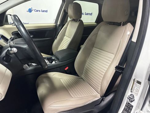 Used 2021 Land Rover Discovery Sport SE AWD/4WD image 11
