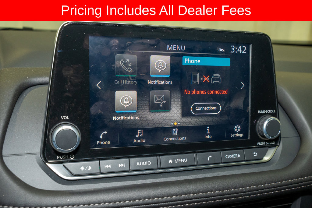 Certified 2026 Nissan Rogue SV FWD image 13