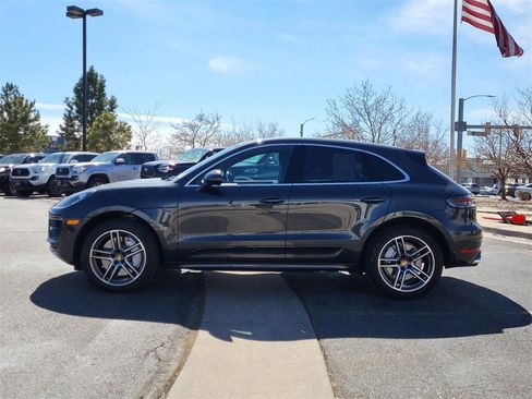 Used 2020 Porsche Macan Turbo image 7
