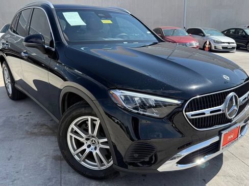 Used 2023 Mercedes-Benz GLC 300 image 1