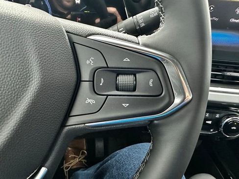 New 2026 Chevrolet Trax LT w/ Driver Confidence Package FWD image 30