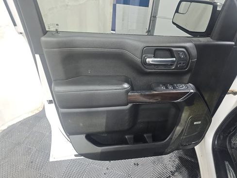 Used 2020 GMC Sierra 1500 SLT w/ SLT Convenience Package AWD/4WD image 14