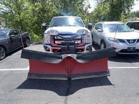 Used 2014 Ford F250 XLT w/ XLT Premium Package AWD/4WD image 2
