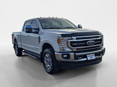 Used 2021 Ford F250 Lariat w/ Chrome Package image 9