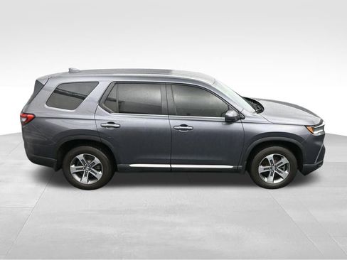Used 2025 Honda Pilot EX-L image 37