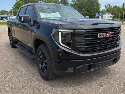 New 2026 GMC Sierra 1500 Elevation w/ Elevation Premium Package