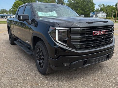 New 2026 GMC Sierra 1500 Elevation w/ Elevation Premium Package AWD/4WD image 3