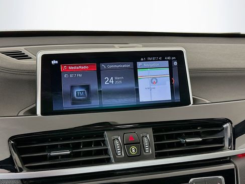Used 2022 BMW X1 sDrive28i w/ Premium Package image 19