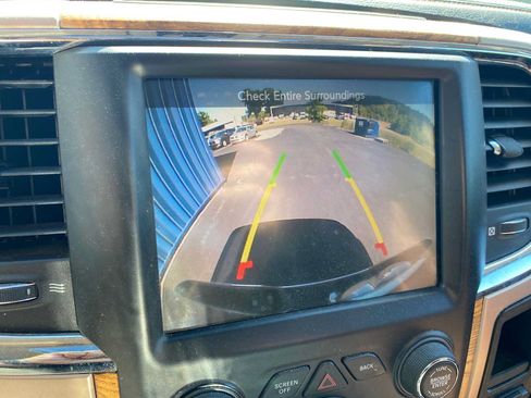 Used 2014 RAM 1500 Laramie Longhorn w/ Convenience Group AWD/4WD image 18