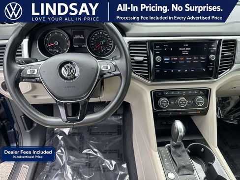 Used 2018 Volkswagen Atlas SEL AWD/4WD image 10
