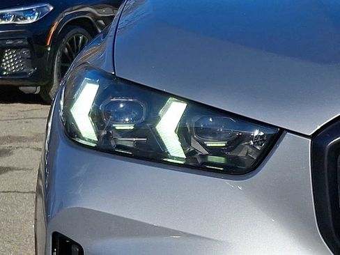 Certified 2025 BMW X5 xDrive40i w/ M Sport Package image 9