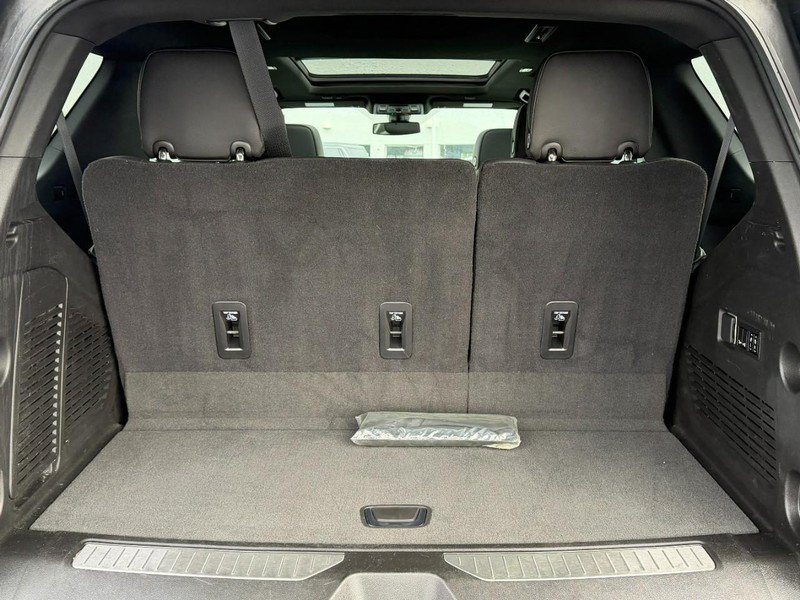 Used 2021 GMC Yukon Denali AWD/4WD image 7