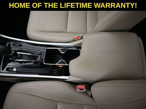 Used 2017 Honda Accord EX-L image 33