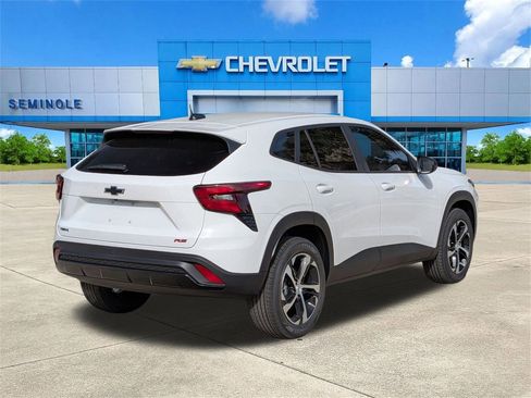 New 2026 Chevrolet Trax RS w/ Sunroof Package image 4